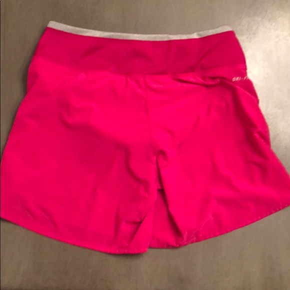 To small - Picture 2 of 3